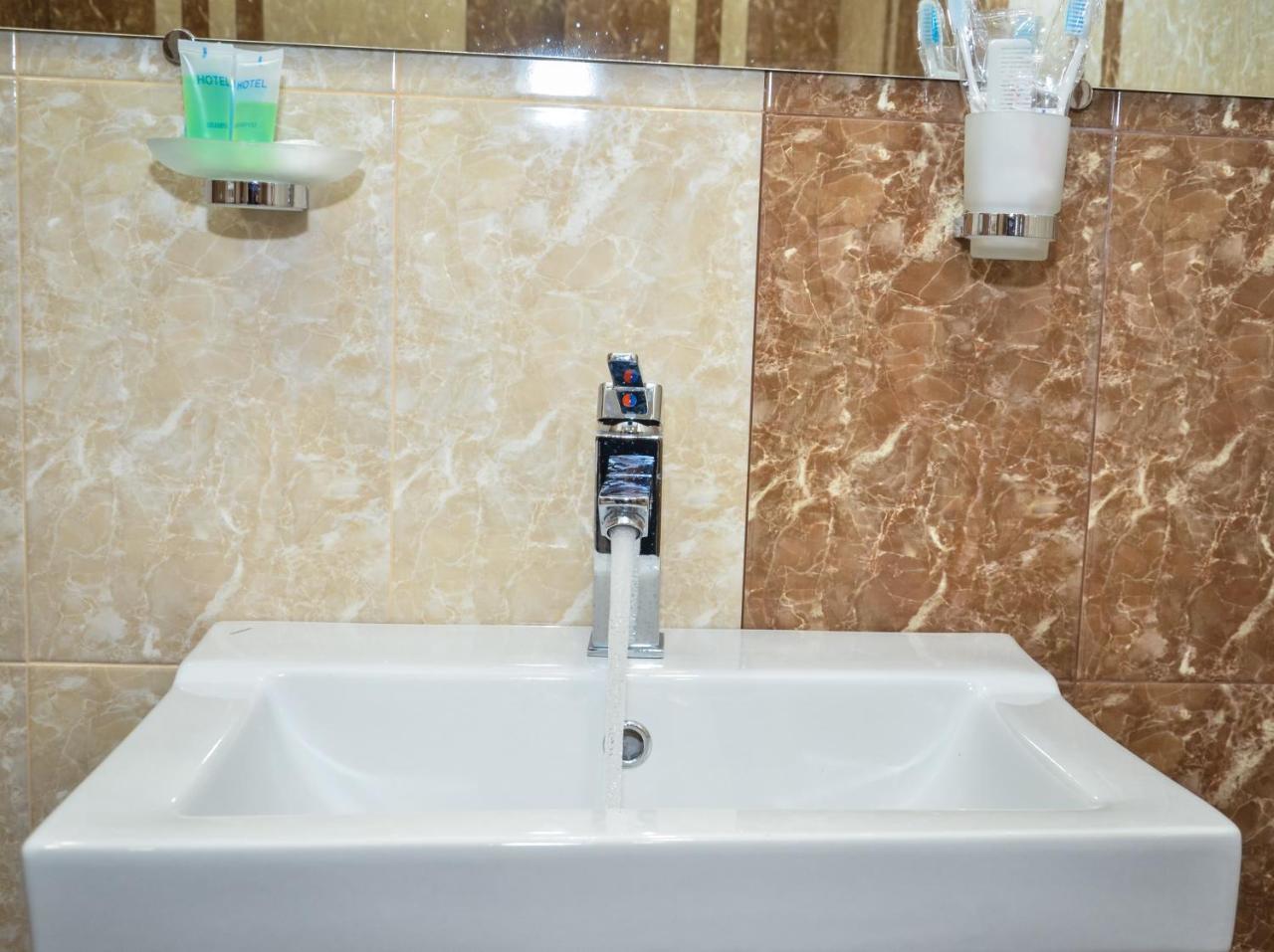 Rubin Hotel Goris Luaran gambar